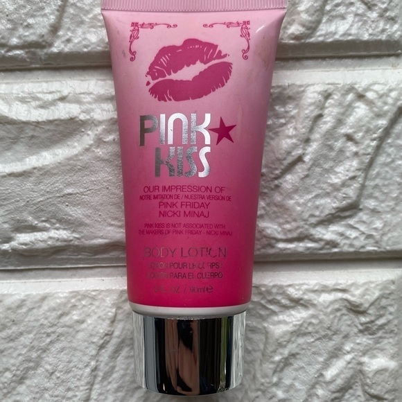 Pink Kiss  perfume lotion - Picture 1 of 6